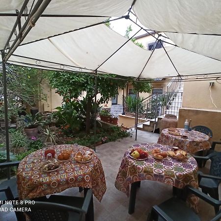 B&B Il Melograno Antico Con Terrazza E Giardino Agrigento Bagian luar foto