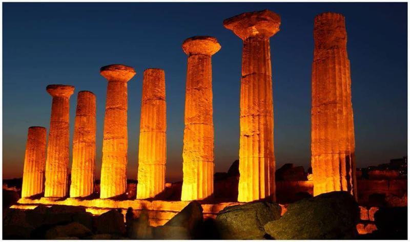 B&B Il Melograno Antico Con Terrazza E Giardino Agrigento Bagian luar foto