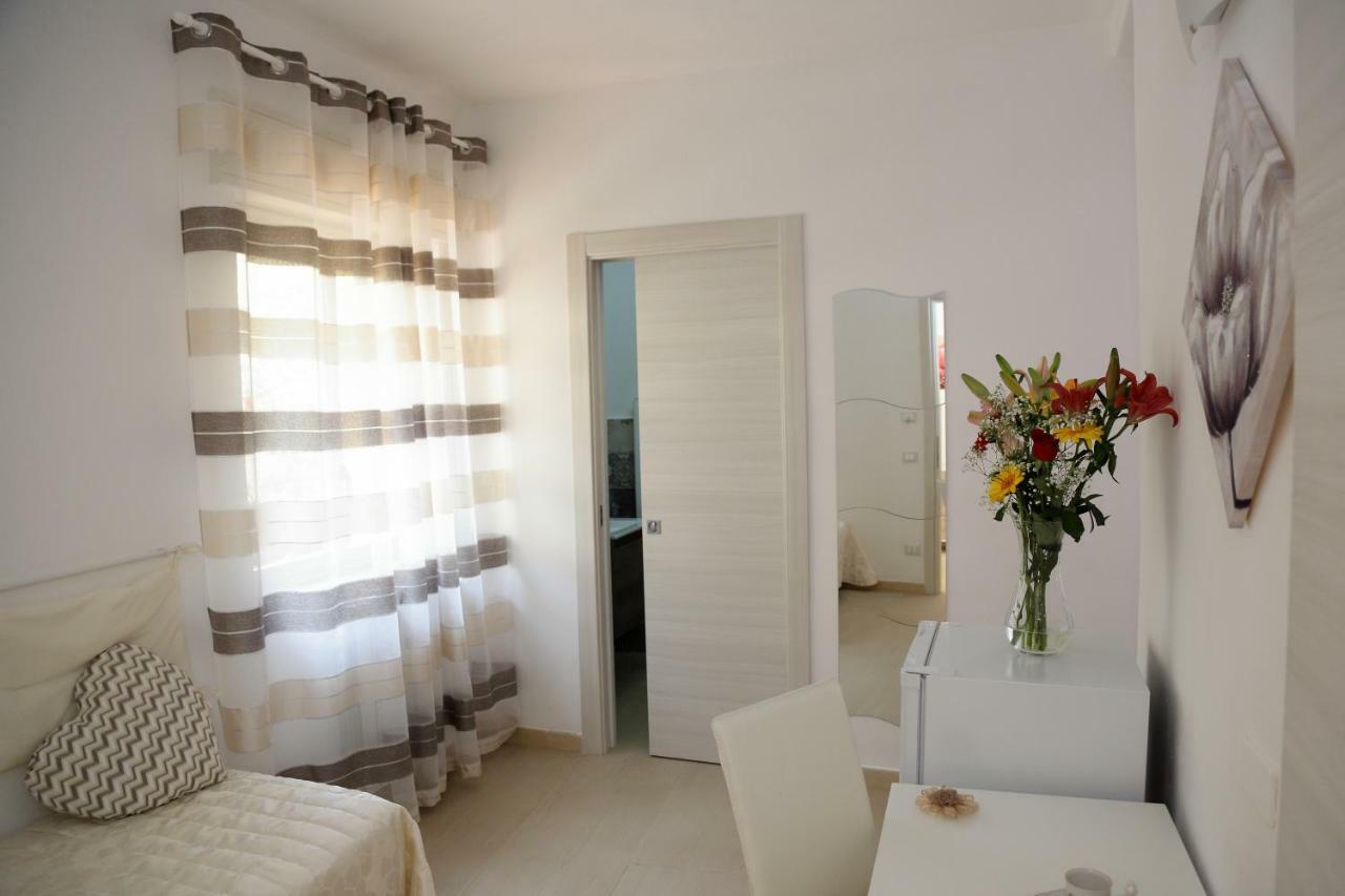 B&B Il Melograno Antico Con Terrazza E Giardino Agrigento Bagian luar foto